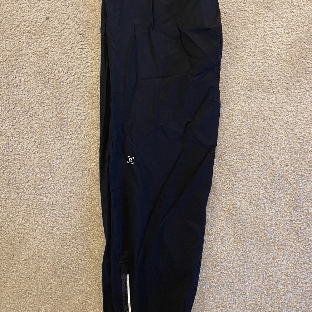 Men’s LuLu Lemon “Surge” Joggers (BLK/Sz:Small)